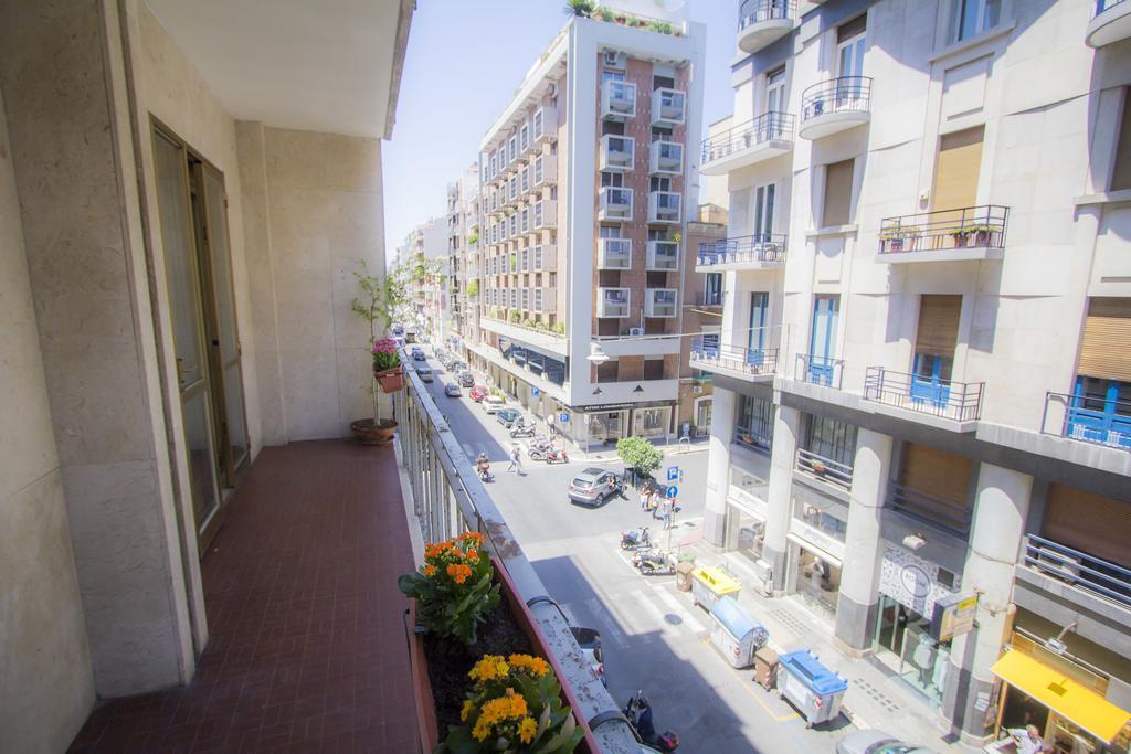 Bari Grand Central Apartment Экстерьер фото